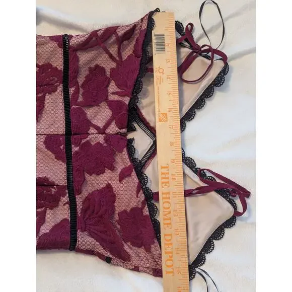 NWT Lulu's Alluring Dream Burgundy Floral Mesh Lace Trumpet Midi Dress Prom S - Picture 7 of 12